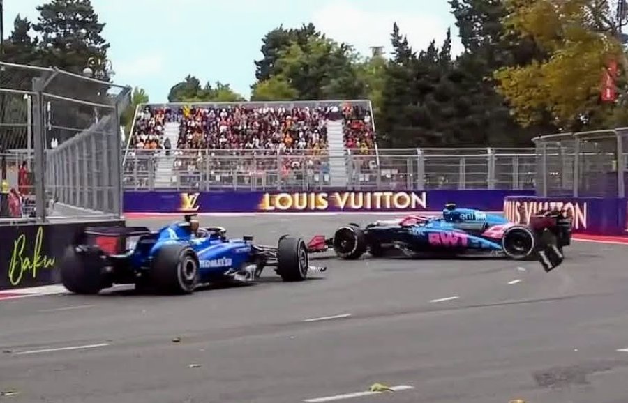 Alex Albon lo chocó a Franco Colapinto en el trazado urbano de Bakú.