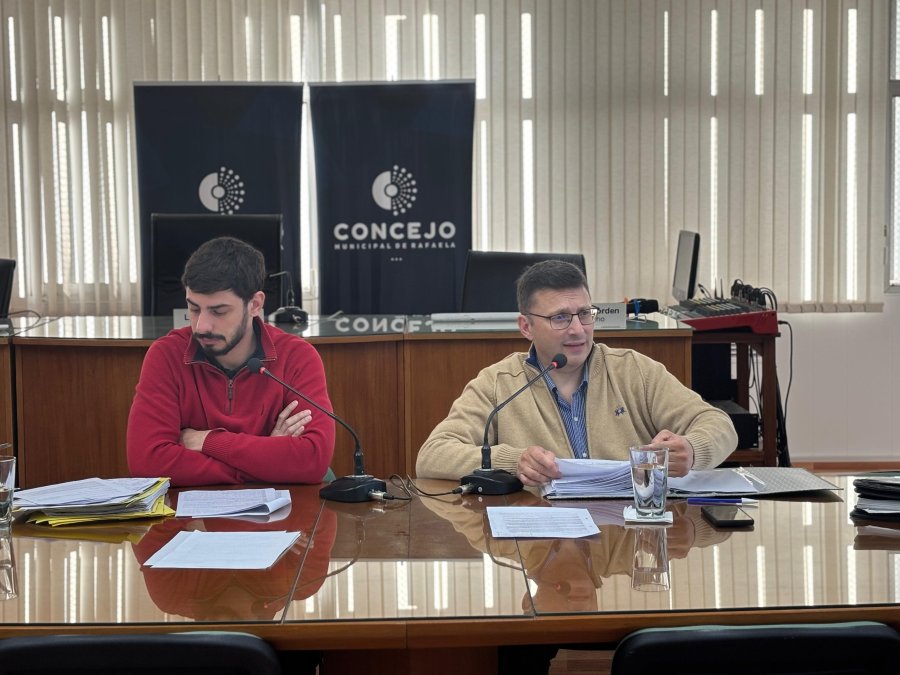 LUNES DE COMISION. Los concejales arrancaron la semana con una reunión en la que se trataron temas importantes para la sociedad rafaelina.