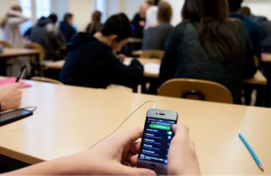 RESULTADOS. El debate sobre el uso del celular en las escuelas volvió al centro de la escena en Santa Fe.