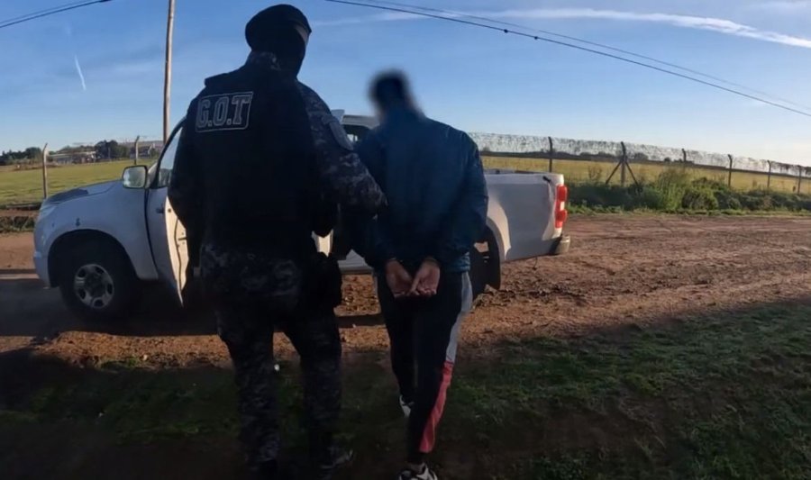 Uno de los detenidos durante los distintos allanamientos en Rosario y la región.