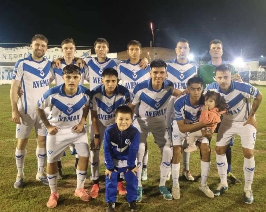ULTIMO PARTIDO. Fue con derrota para la V azulada.