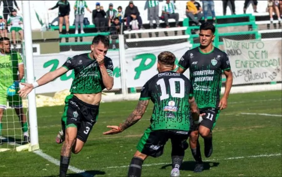 SU ULTIMO PARTIDO. Le ganó a Círculo Otamendi y mantuvo la categoría.