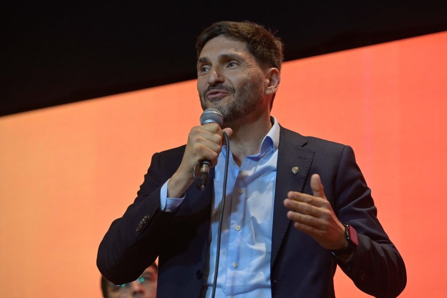 Pullaro denunció la “estafa” al campo por las retenciones.