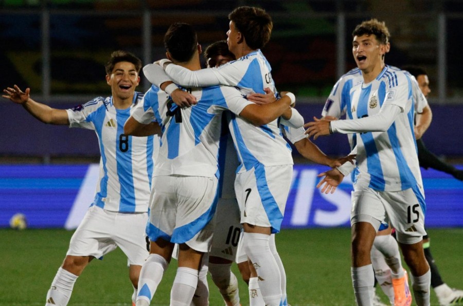 La Sub 20 de Argentina cumplió con el primer objetivo