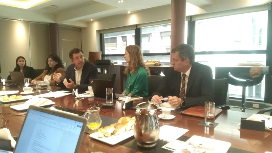 Los empresarios siguen reclamando por cambios de fondo.