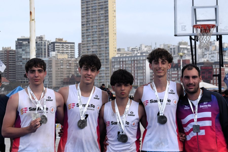 FELICES. El equipo rafaelino de 3x3 que aportó para Santa Fe.