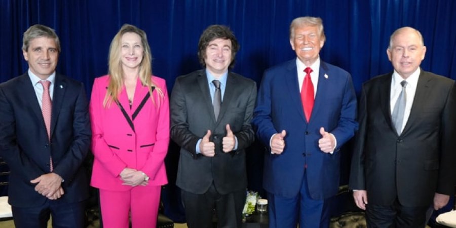 Luis Caputo, Karina Milei, Javier Milei, Donald Trump y Gerardo Werthein.
