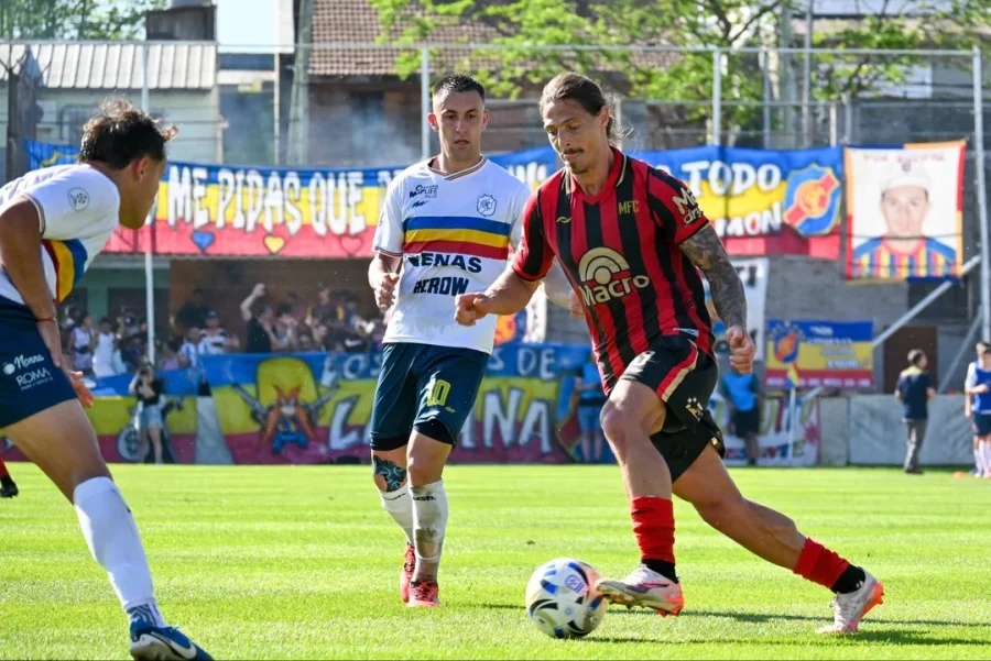 Deportivo Madryn el primer finalista por el ascenso a la Liga Profesional.