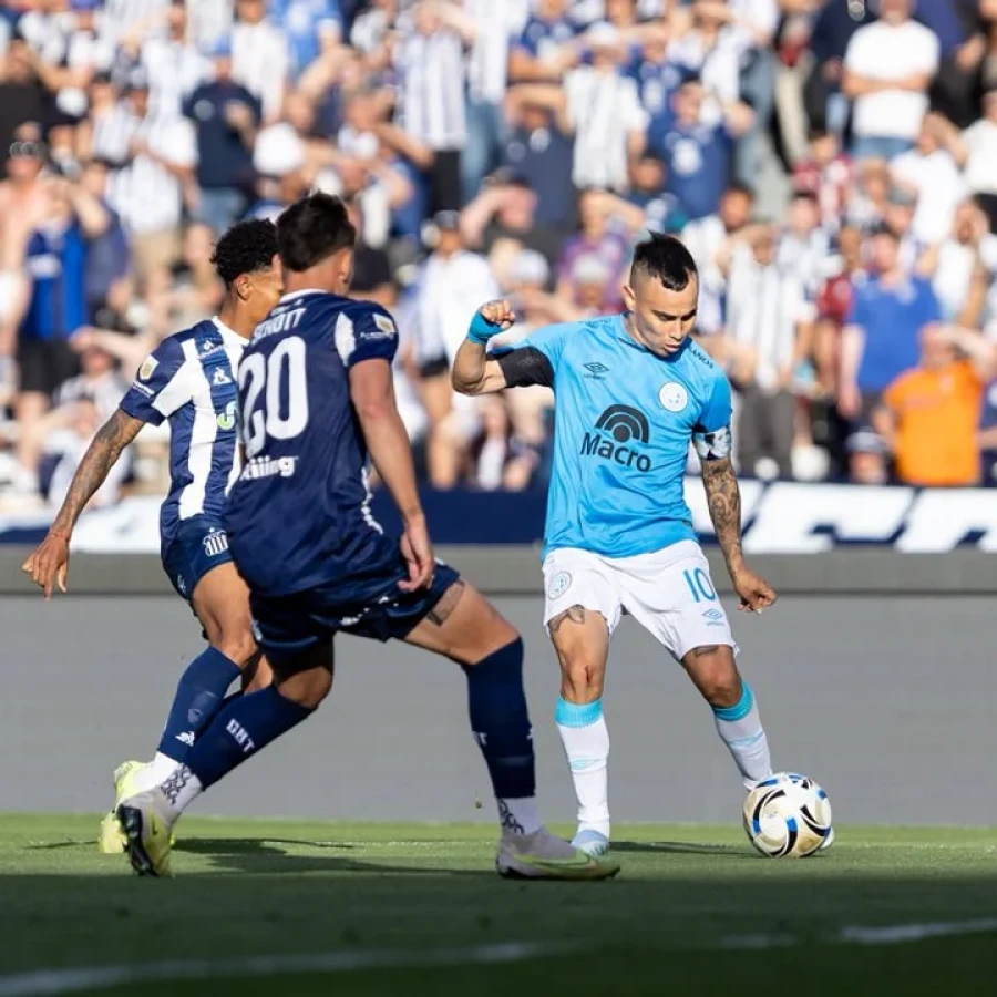 SIN GOLES. Un partido bien clásico.