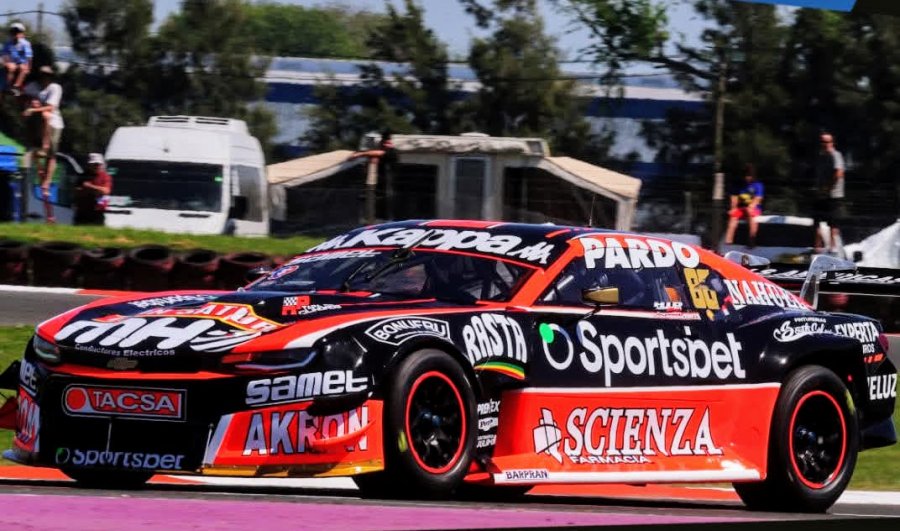 Agustín Canapino volvió a ganar y el máximo aspirante al título.