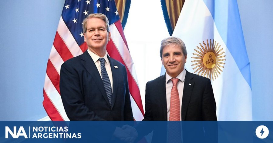 SALVATAJE FINANCIERO. Scott Bessent mantuvo un primer encuentro con Caputo.