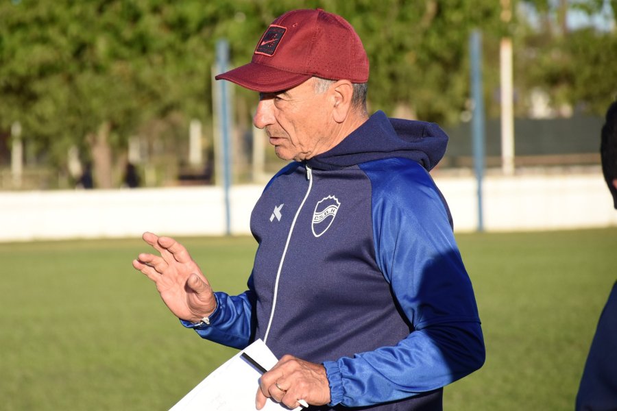 CONTRARRELOJ. Quedan menos de dos semanas para que Trullet le ponga su sello al equipo.