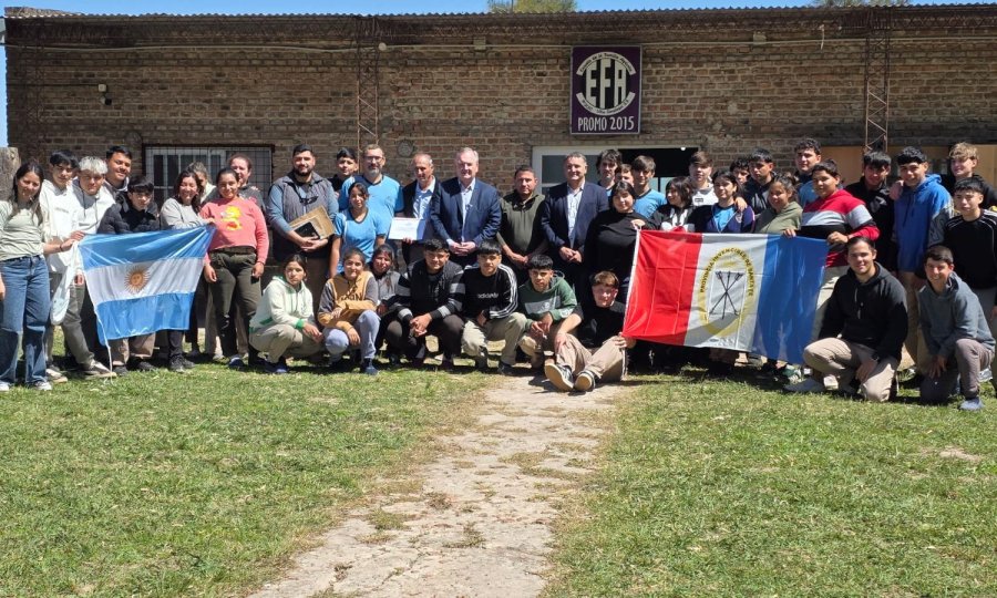 En la escuela de Villa Saralegui.