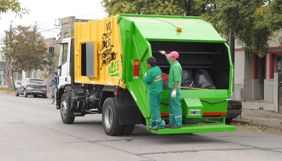 El Día del Respeto a la Diversidad Cultural, que tradicionalmente se conmemora el 12 de octubre, fue trasladado oficialmente al viernes 10 de octubre.
