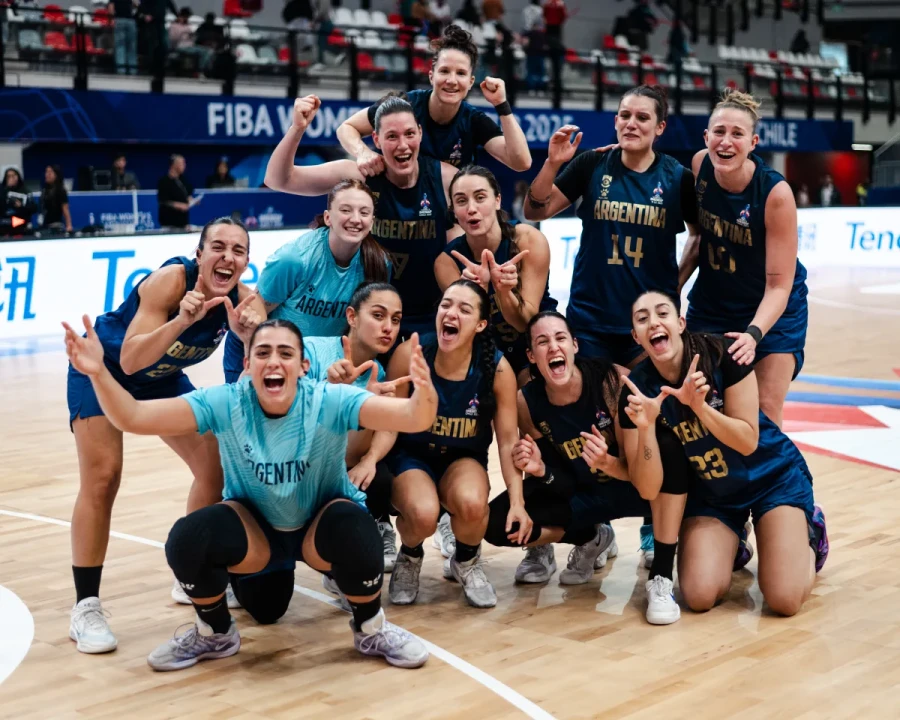 PROCESO. Vienen de lograr el cuarto puesto en Chile con las rafaelinas Gretter y Gentinetta en el equipo.