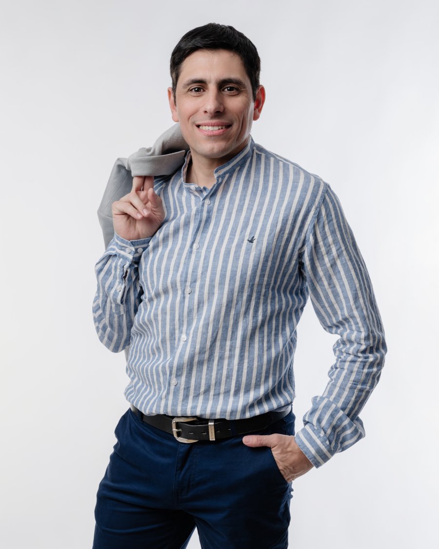 Noche romántica con Marcelo Alejandro en el Lasserre.