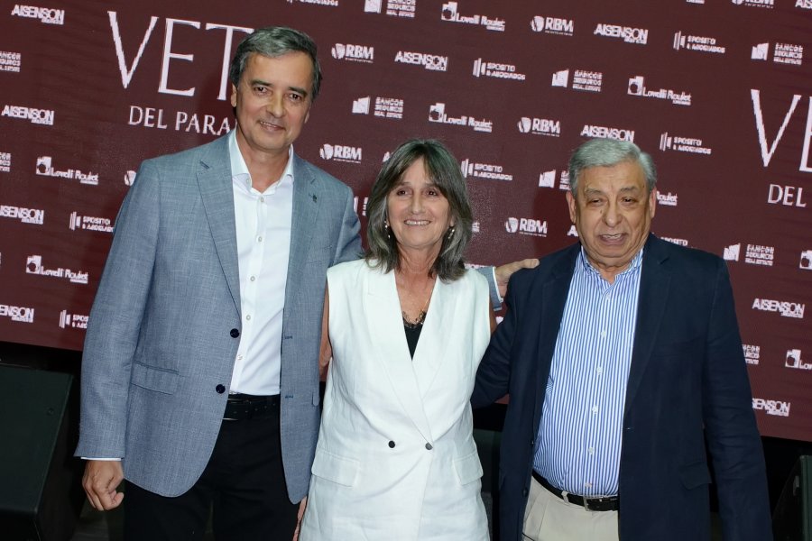 Casto,Hojman y Lovelli en el lanzamiento.