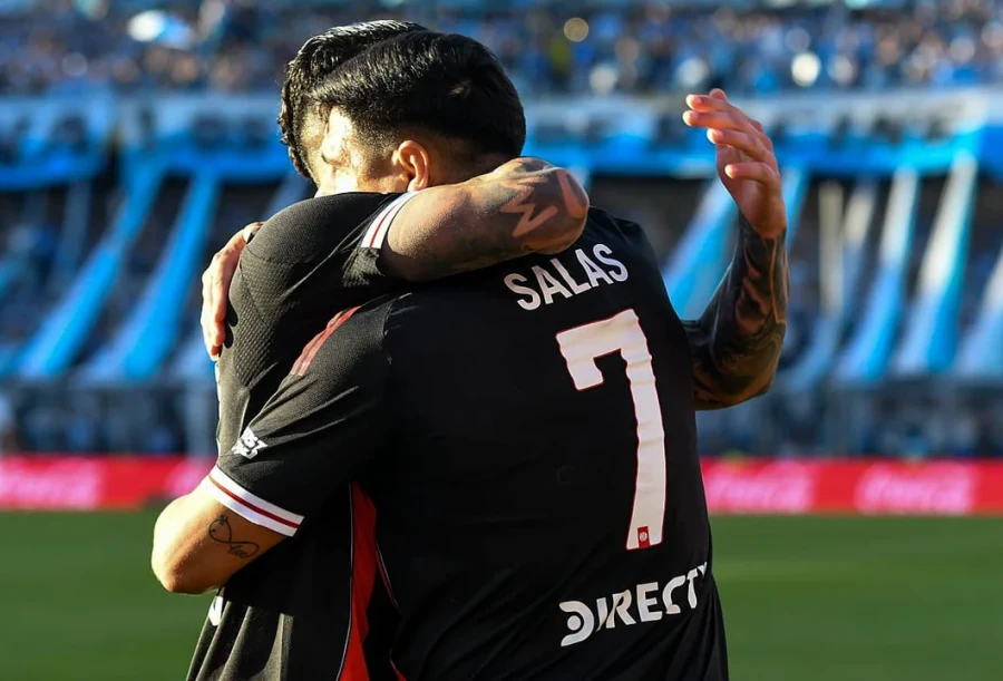 REAPARECERA. El delantero de River.