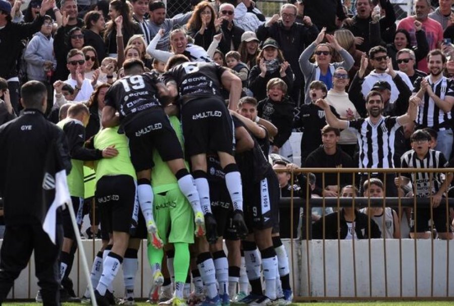GIMNASIA DE MENDOZA ASCENDIÓ A LA PRIMERA DIVISIÓN
