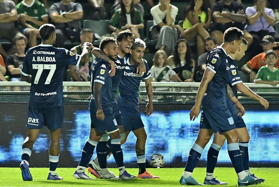 LA ACADEMIA LE GANÓ AL TALADRO EN EL SOLA