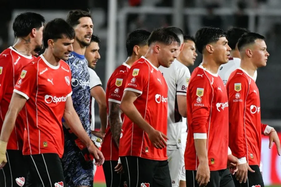 NO LEVANTA. El Rojo tiene un pésimo torneo.