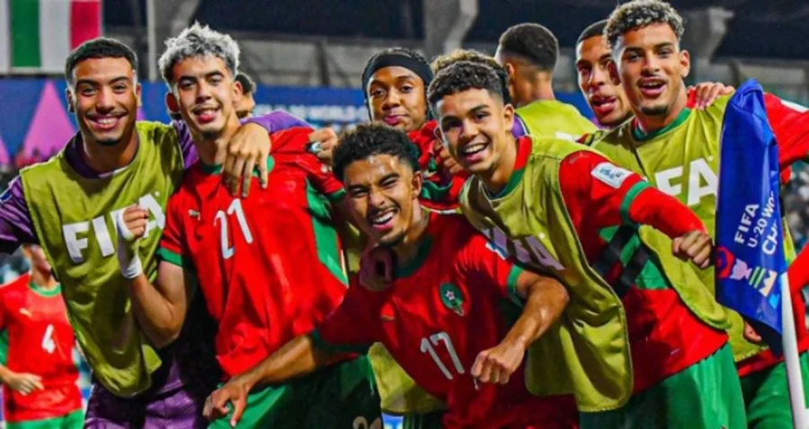 FESTEJOS. Los marroquíes celebrando la clasificación.