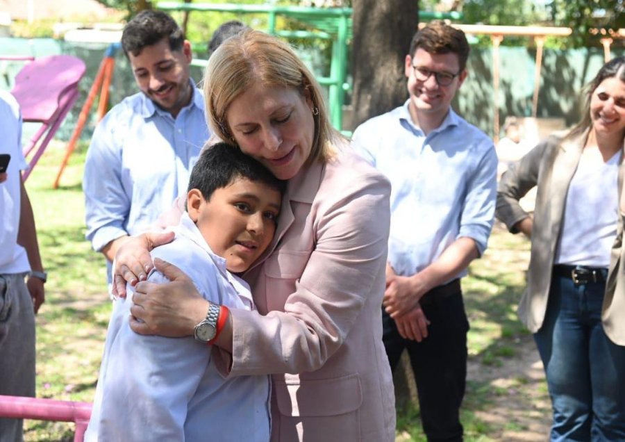 “Defender a Santa Fe es defender este interior productivo. Es defender lo que somos. Es defender lo mejor que sabemos hacer, que es trabajar”, dijo Gisela Scaglia.
