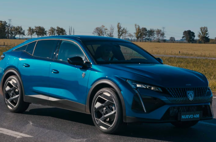 Nuevo Peugeot 408.