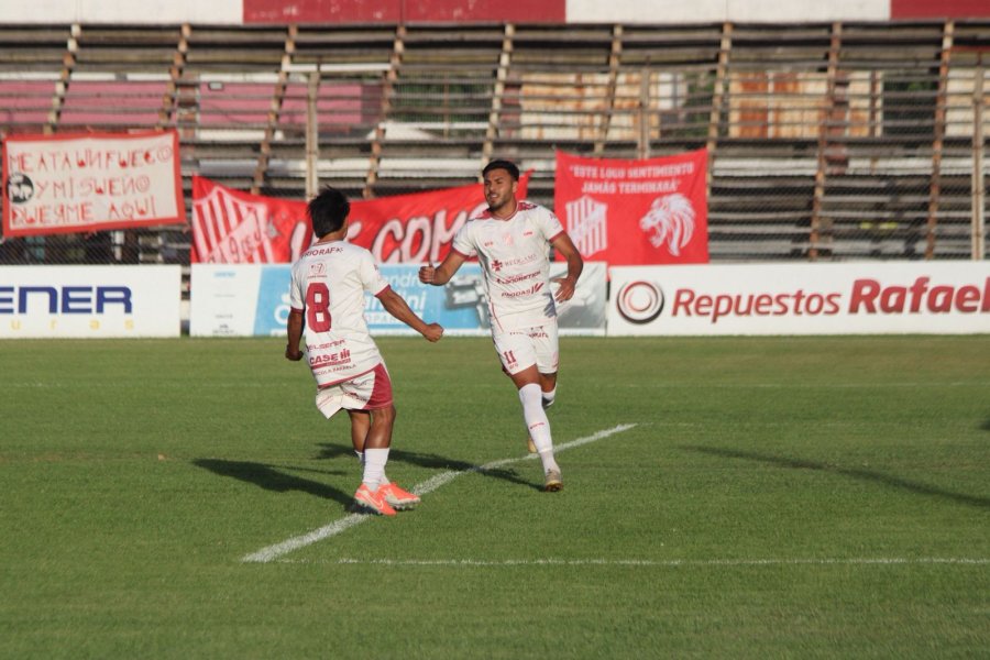 BUENA FORMULA. Del Sole con Ibáñez, en un festejo del último encuentro.