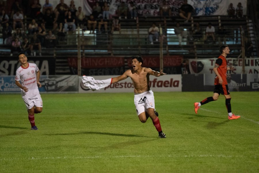 9 DE JULIO LE GANÓ A SPORTIVO ROCA EN EL SOLTERMAM