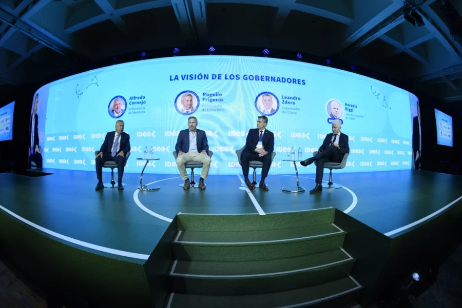 Cornejo, Frigerio y Zdero, disertaron hoy en IDEA.