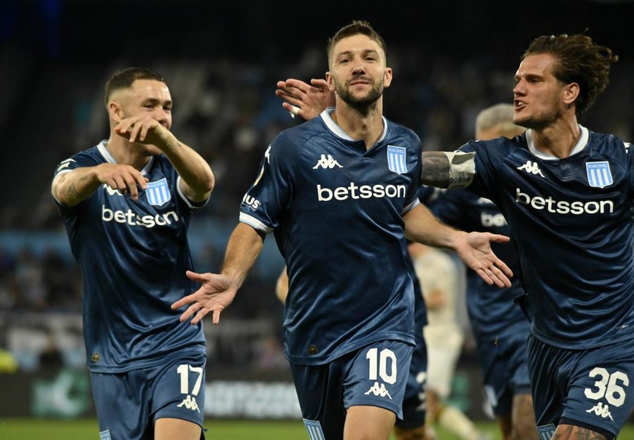 LA ACADEMIA SUPERÓ AL TIBURÓN EN EL CILINDRO