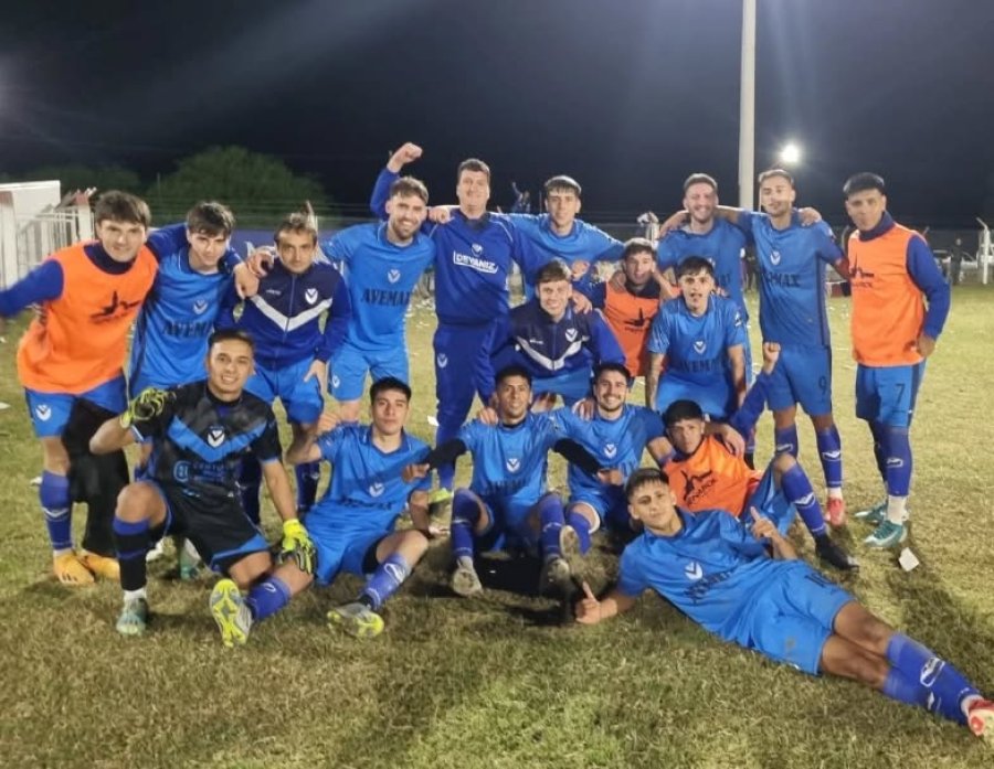 PEÑAROL FESTEJÓ EN SU VISITA A TACURAL