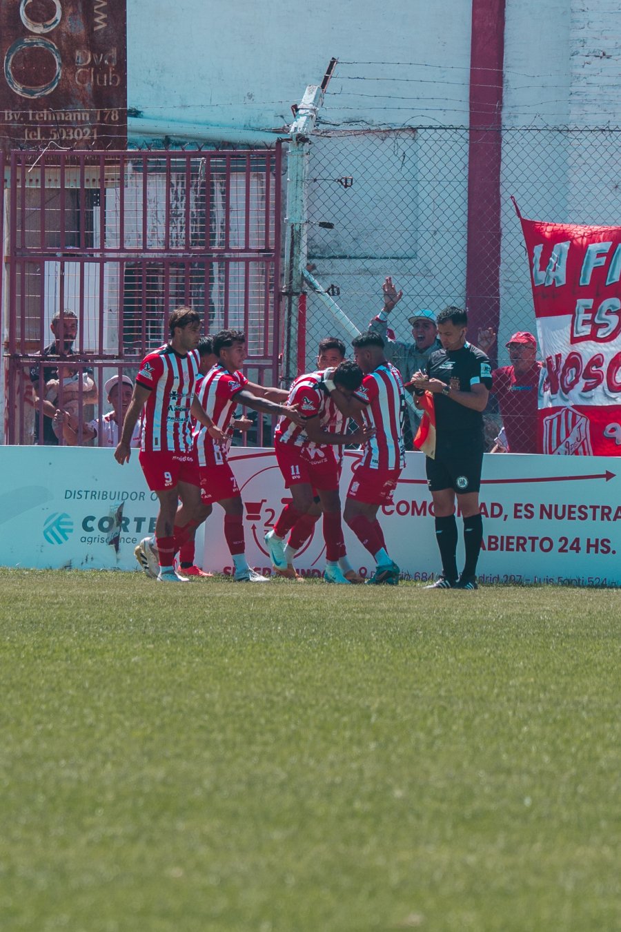 VICTORIA EN CASA. 9 de Julio hizo su trabajo.