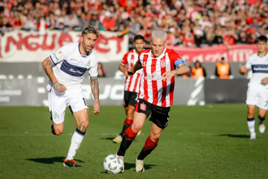 EL PINCHA SE QUED&Oacute; CON EL CL&Aacute;SICO PLATENSE