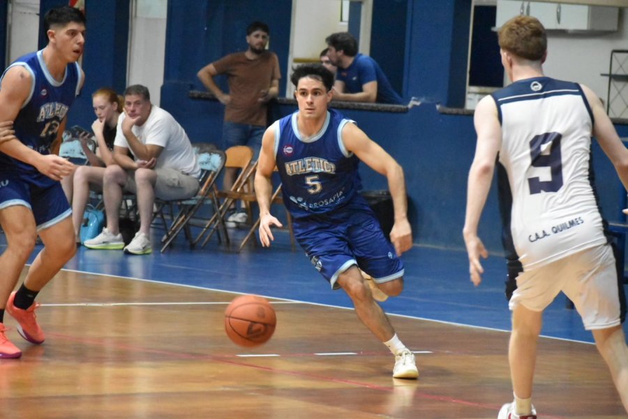 CON VENTAJA DE LOCALIA. Atlético enfrentará a Racing LTC.