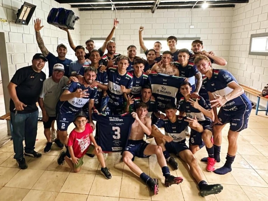 QUILMES VOLVIÓ A GANAR Y SIGUE FIRME EN LA CIMA