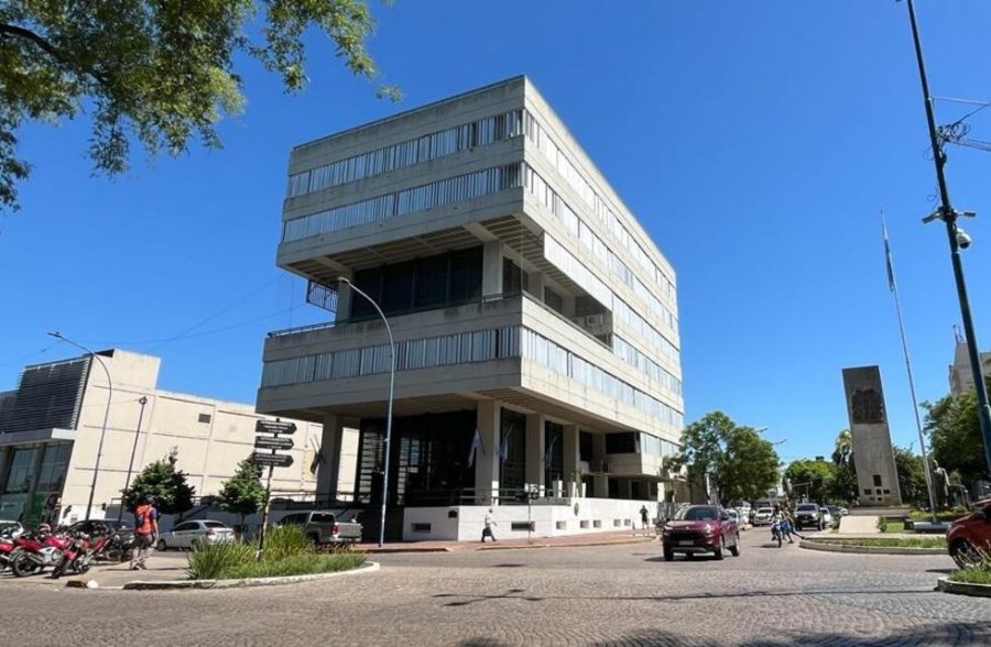 MUNICIPALIDAD. Edificio sede del gobierno y co gobierno local.