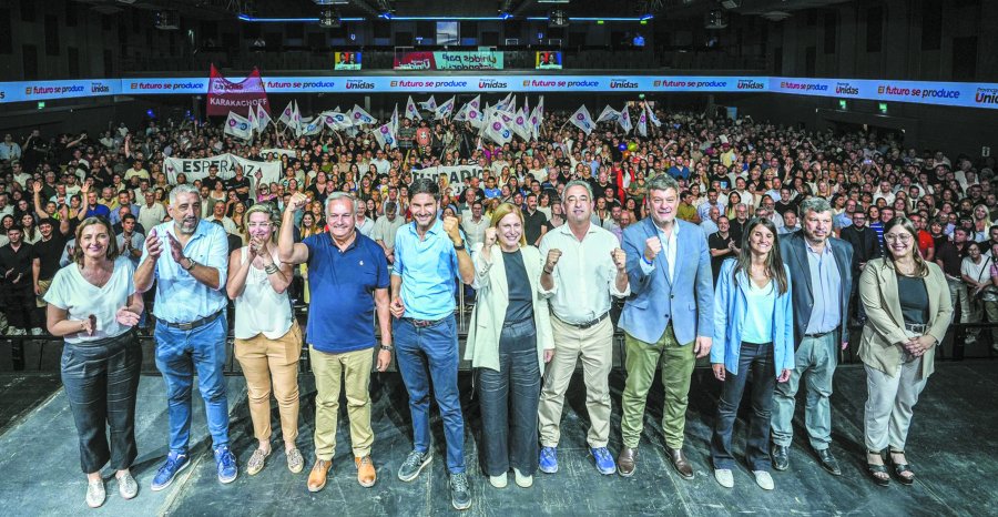EQUIPO. “Somos el frente que va a poner el próximo presidente de la República Argentina”, afirmó el gobernador santafesino.