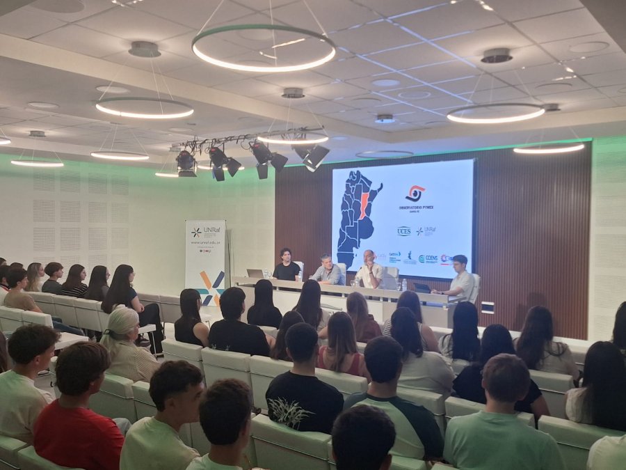 (FOTO UCES SEDE RAFAELA)