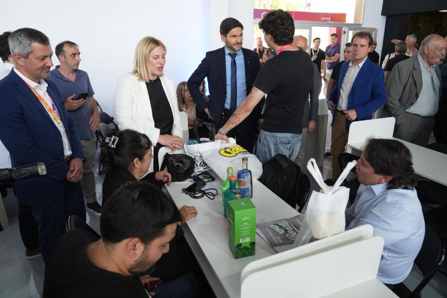 Participaron firmas de 12 provincias.