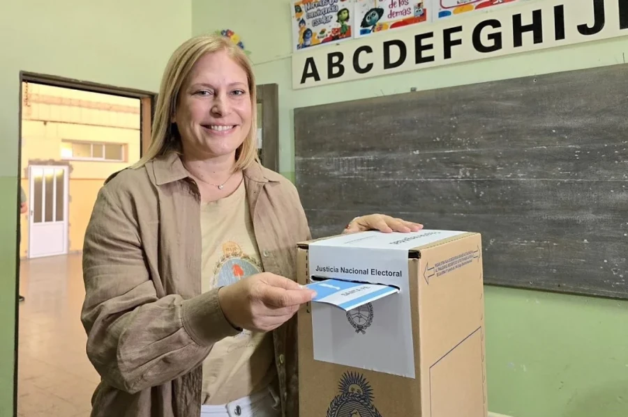 Votó Gisela Scaglia.