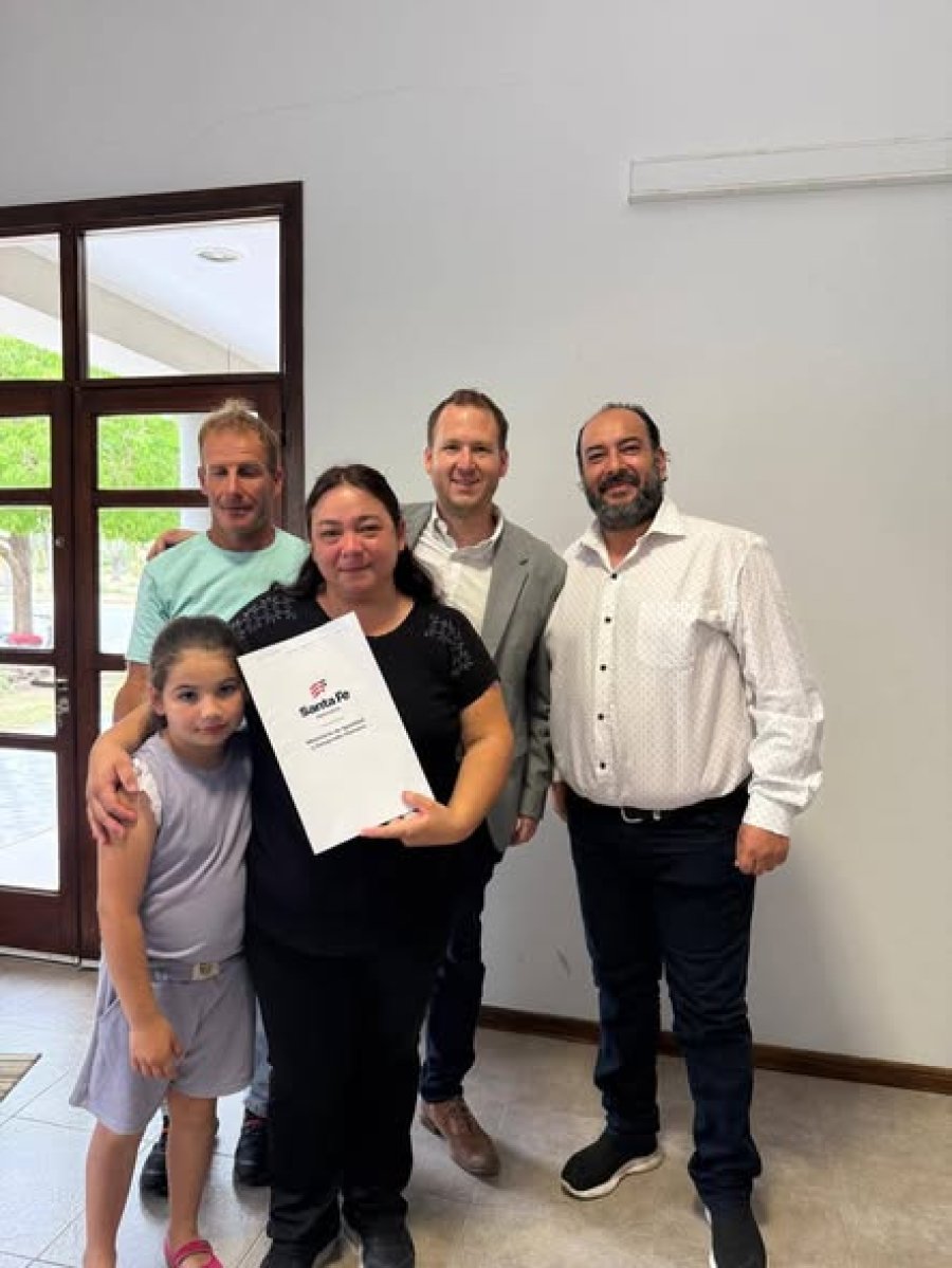 la familia Lechman junto a Mariano Rodríguez y Marcos Andrés.