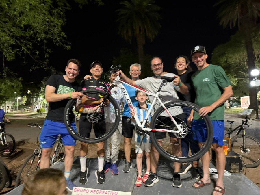 Participaron más de 200 personas.