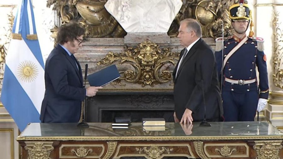 JURAMENTO. Pablo Quirno asumió en un momento de constantes negociaciones con EEUU. y el tratado de libre comercio en la mira.