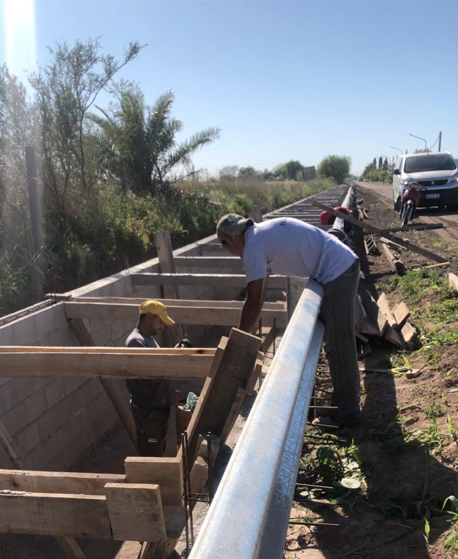 CANAL PERIMETRAL. La Comuna destacó el significado de la obra.
