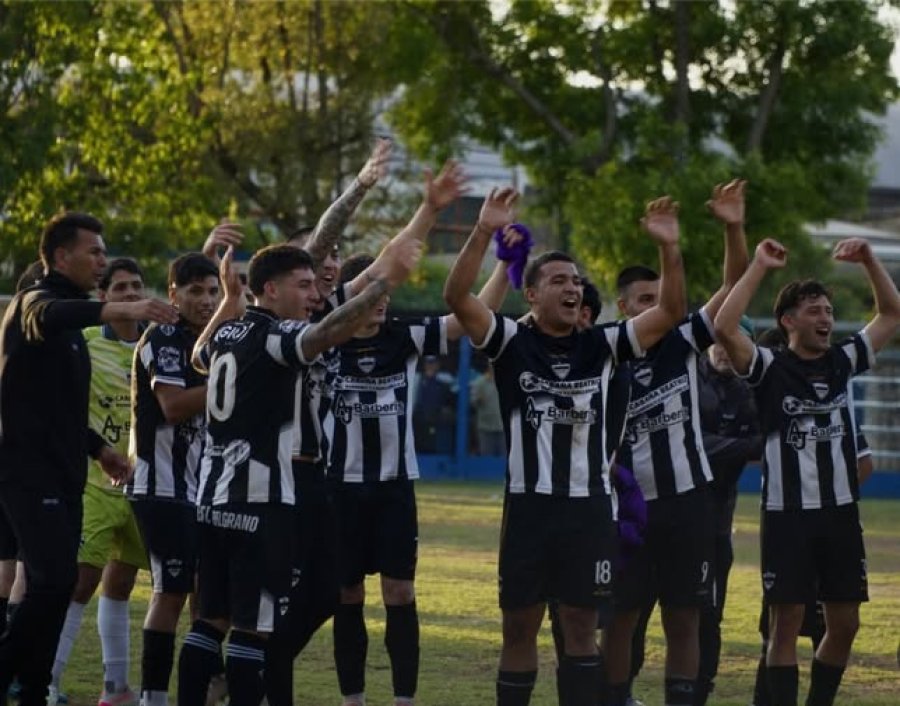 DA PELEA EN TODO. El Deportivo tiene una gran temporada.