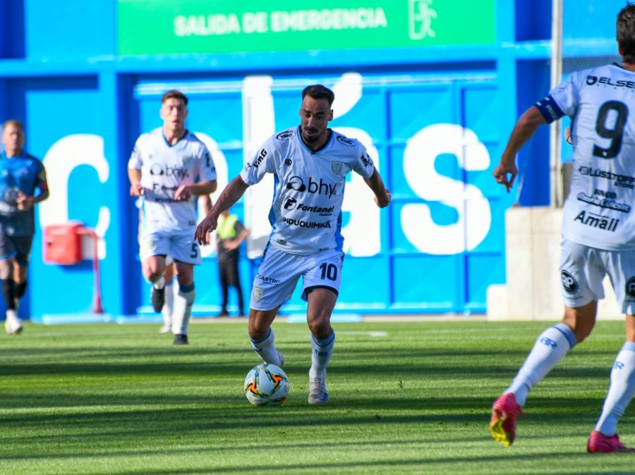VUELTA POR UNA NUEVA CHANCE. Atlético volverá a jugar a tres semanas de la derrota en la final por penales.