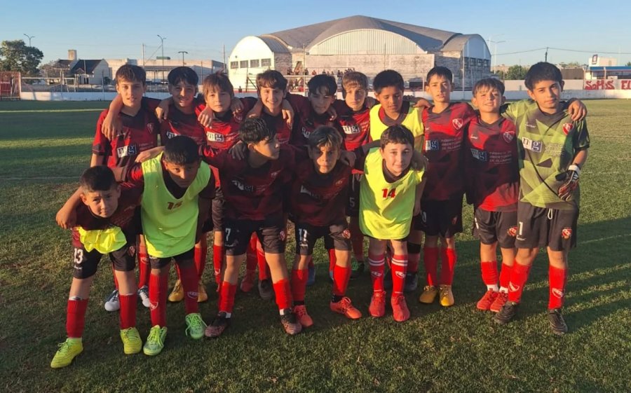 INDEPENDIENTE. El equipo de Ataliva se coronó en novena.