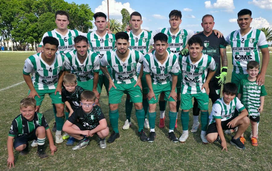 ULTIMA CARTA. El equipo de San Vicente visita al Deportivo Aldao, uno de los líderes.